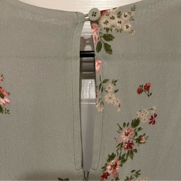 Reformation Baden Sage Green Dress with Floral Print - Picture 9 of 10